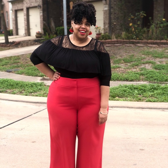 Meet your Posher, Danielle - Picture 6 of 6